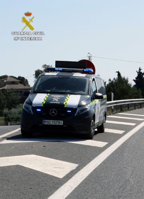 La Guardia Civil investiga al conductor de un turismo por circular en sentido contrario en autovía durante 30 km - 1, Foto 1