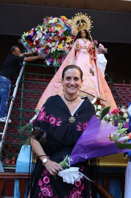 La alcaldesa de Archena asiste, en Alcantarilla, a la misa huertana y participa en la ofrenda floral a la Virgen de la Salud con motivo de las fiestas patronales del municipio - 2, Foto 2