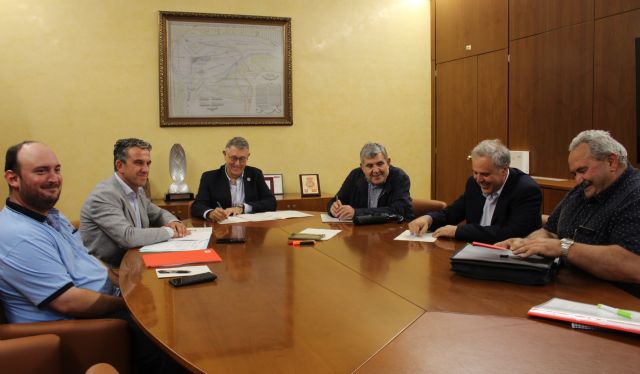 El presidente de la Confederación Hidrográfica del Segura mantiene una reunión de trabajo con COAG - 1, Foto 1
