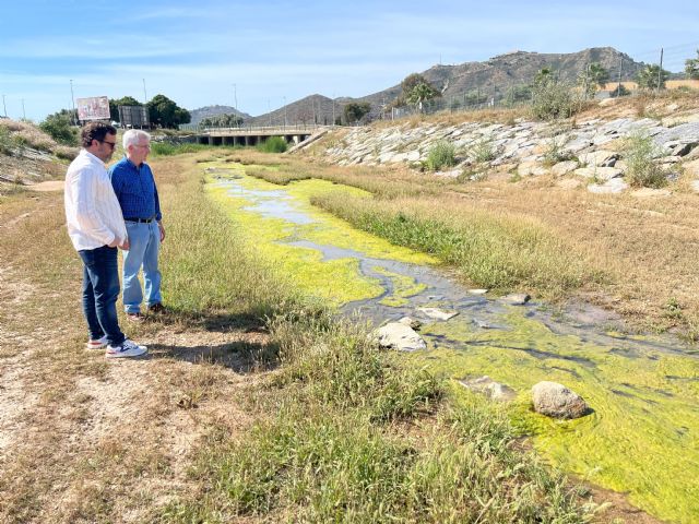 MC: El estado de la rambla de Benipila supone un riesgo sanitario para la población - 1, Foto 1