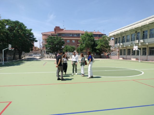 Los 250 alumnos del CEIP Pedro Pérez Abadía de Espinardo estrenan una pista polideportiva renovada y nuevas porterías y canastas - 3, Foto 3