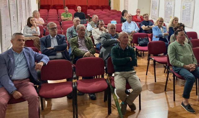 Al capitán Vicente Buigues se le debe un reconocimiento por salvar a más de 400 personas en el naufragio del Sirio - 3, Foto 3