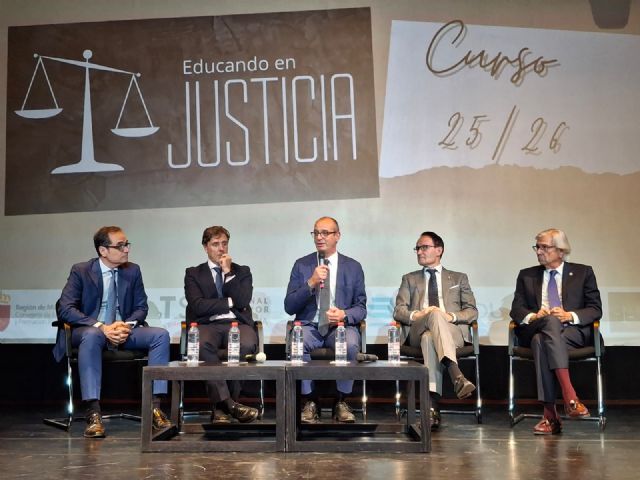 196 centros educativos participan este curso en el programa Educando en Justicia - 2, Foto 2