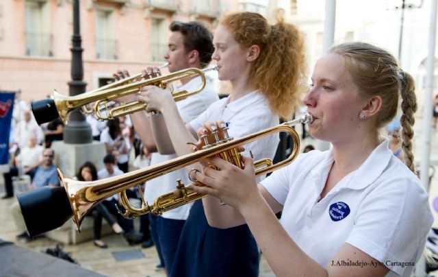 Cartagena y Noruega se unieron por la música con una actuación de bandas en la Plaza del Ayuntamiento - 1, Foto 1