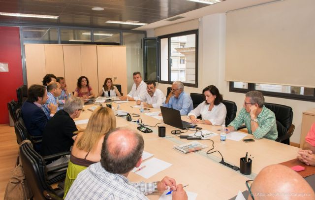 La Comisión de Urbanismo da luz verde a la información pública de la revisión del PGOU - 2, Foto 2