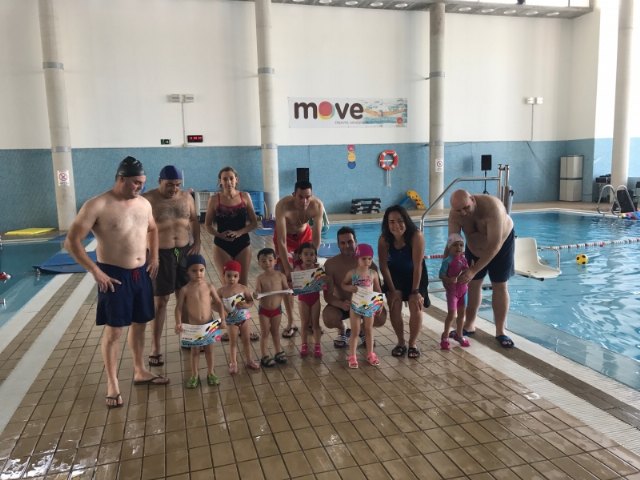 El pasado sábado tuvo lugar la primera clausura y entrega de diplomas de los cursos de natación de move, Foto 7