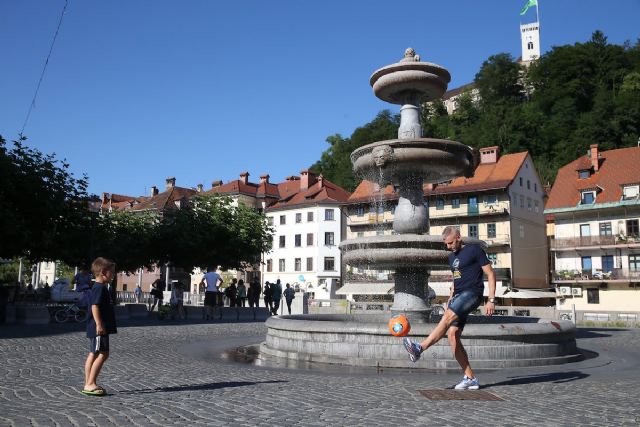 El capitán de ElPozo Murcia FS, Miguelín, ejerce de embajador con UEFA para presentar el Europeo 2018 en Eslovenia - 3, Foto 3