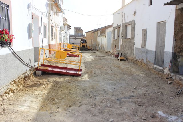 Comienzan las obras de pavimentación y renovación de la red de agua y saneamiento de la calle Soledad, de Canara - 2, Foto 2