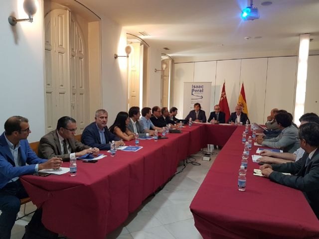 La Comunidad impulsa una alianza público-privada para potenciar la colaboración tecnológica entre empresas - 1, Foto 1