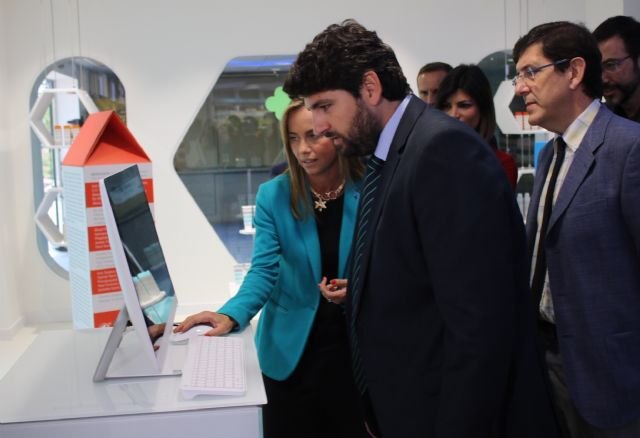 El presidente resalta el ahorro de más de 22 millones que la Central de Compras del Servicio Murciano de Salud ha generado a la Región - 1, Foto 1