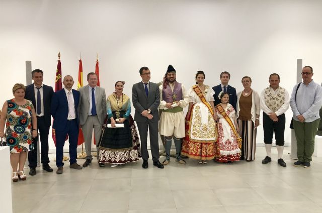 Inmaculada Arce y Álvaro Pujante, ganadores del ?II Concurso al Mejor Traje Regional de Huertano y Huertana del Bando de la Huerta 2018 - 1, Foto 1