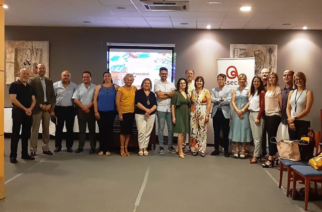 El uso comercial de las redes sociales, tema estrella del desayuno de ASECOM de junio - 3, Foto 3