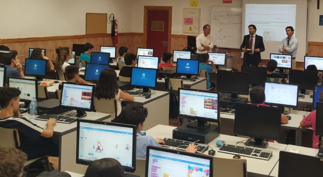 La UCAM y Telefónica forman a los futuros programadores e ingenieros - 1, Foto 1