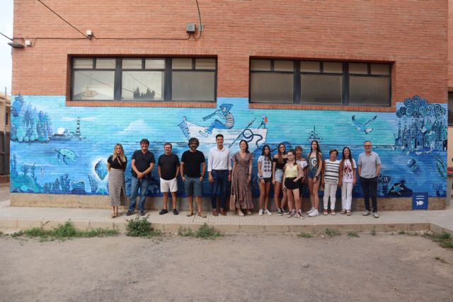 Paredes que hablan en el IES Carlos III - 1, Foto 1