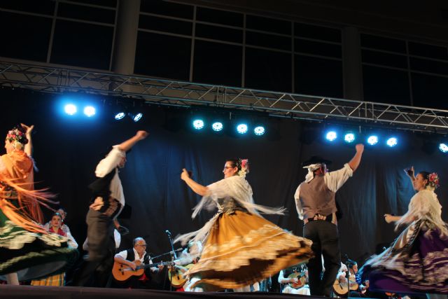 El XXX Festival Internacional de Foklore mostró los bailes y cantes tradicionales de la Región de Murcia, La Palma, México y Estados Unidos - 5, Foto 5