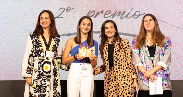 La murciana Diana Gimeno, segundo puesto nacional en la 61 edición del concurso de relato de Coca-Cola - 1, Foto 1
