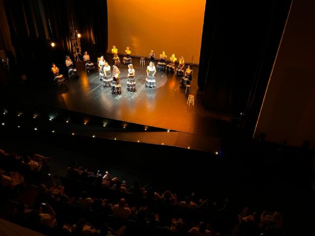 Espectacular puesta en escena de las alumnas de la Escuela Municipal de Danza de Torre Pacheco - 5, Foto 5