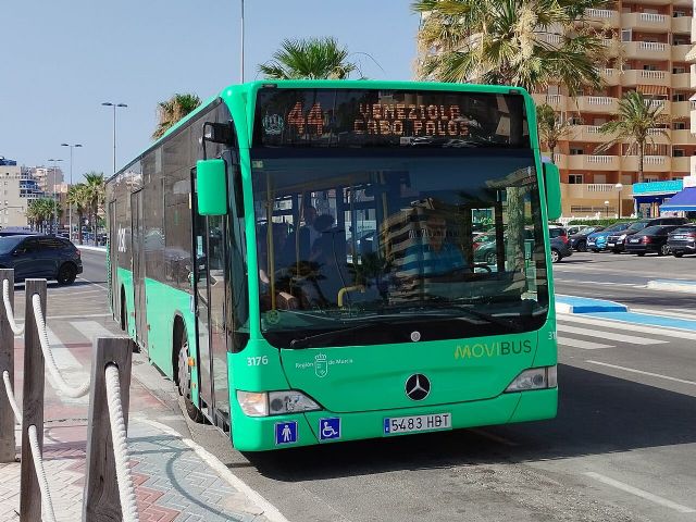 Refuerzan el servicio de autobús en La Manga en verano - 1, Foto 1