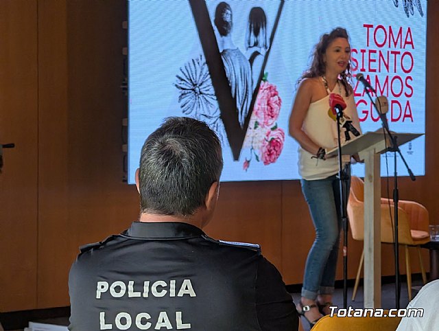 Totana acoge las III Jornadas Formativas sobre el impacto de la violencia y la pornografía en las relaciones de pareja, Foto 2