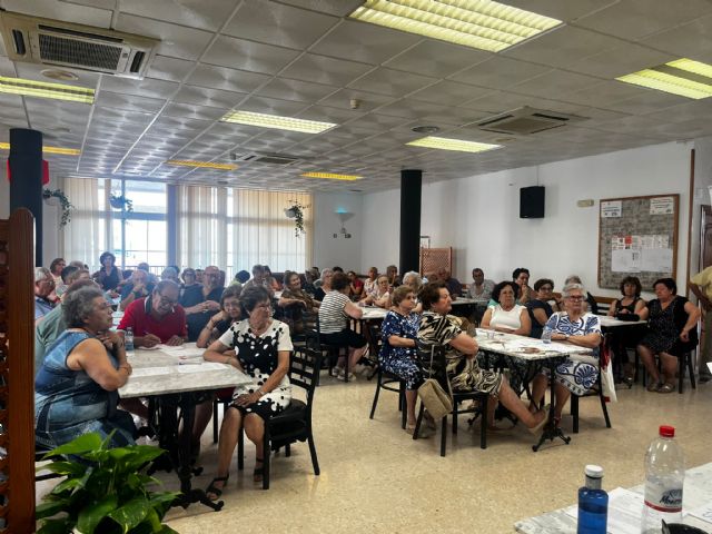 El Ayuntamiento de Lorquí lanza el proyecto piloto Siempre Acompañad@s para mejorar la calidad de vida de las personas mayores - 1, Foto 1