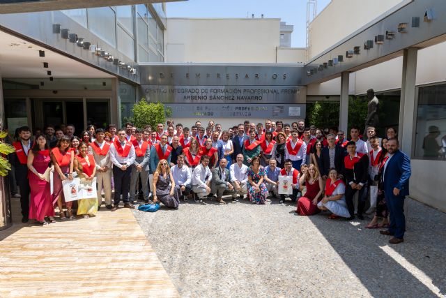 Una nueva graduación confirma al CIFP FREMM como líder en FP que conecta talento, tecnología y empleo - 1, Foto 1