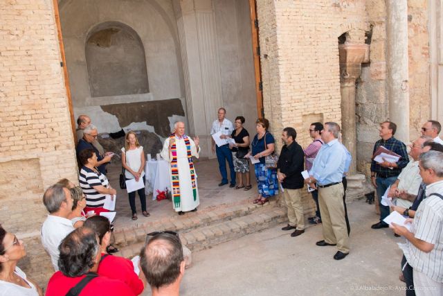 La Catedral de Cartagena abre sus puertas con la celebración de una misa - 1, Foto 1