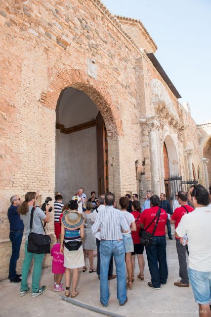 La Catedral de Cartagena abre sus puertas con la celebración de una misa - 4, Foto 4