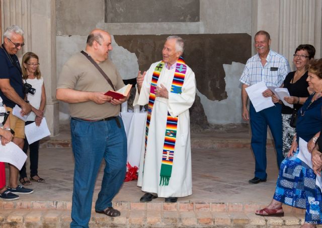 La Catedral de Cartagena abre sus puertas con la celebración de una misa - 5, Foto 5