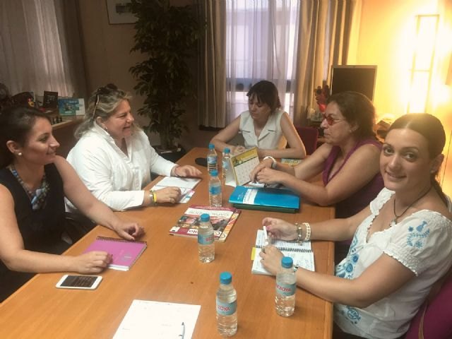 Familia refuerza la lucha contra la violencia de género con un servicio psicológico para menores y un proyecto para víctimas con discapacidad - 1, Foto 1