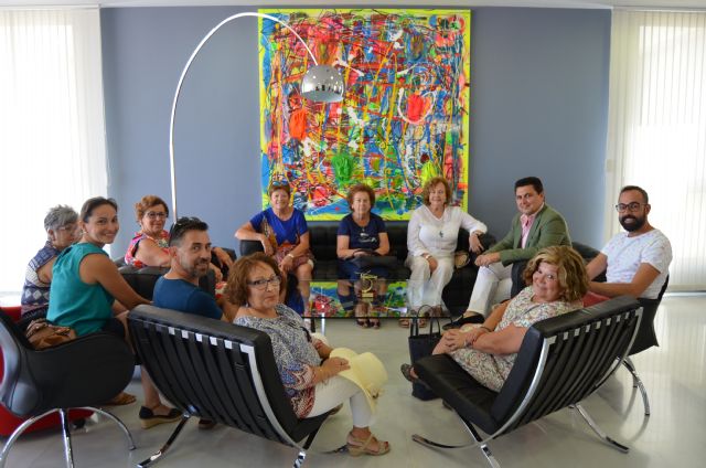 El Ayuntamiento destina 9.000 euros para la renovación de cuatro convenios con asociaciones locales - 1, Foto 1