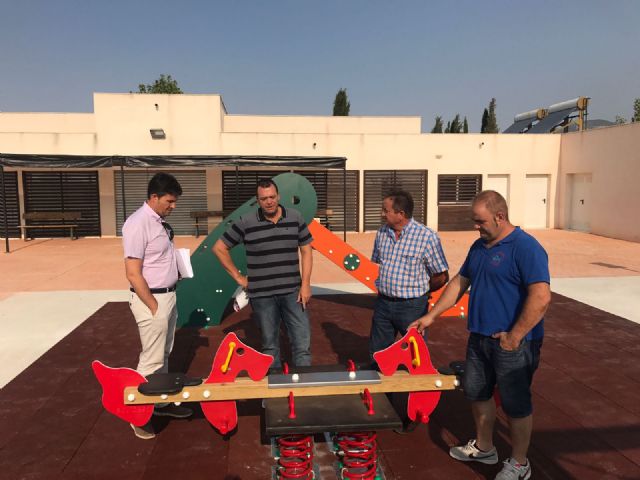 El Ayuntamiento invierte 72.000 € para recuperar la piscina de La Parroquia - 3, Foto 3