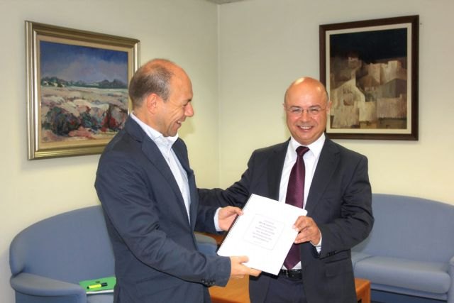 Hacienda considera que las propuestas de los expertos en financiación autonómica sientan la base de una reforma equitativa y justa - 1, Foto 1