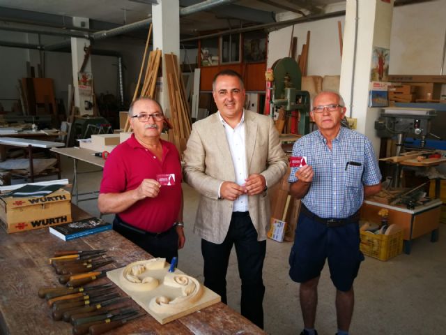 Los hermanos González Cava reciben sus carnés de artesano honoríficos - 1, Foto 1
