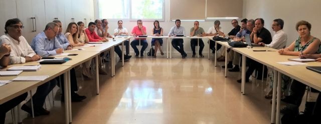 Medio Ambiente estudia los fondos del Mar Menor para conocer su papel a la hora de absorber o liberar nutrientes al agua - 1, Foto 1