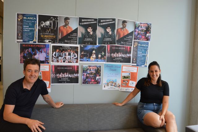 La Orquesta Mondragón y el musical de Gloria Fuertes, en las Fiestas de Blanca - 1, Foto 1