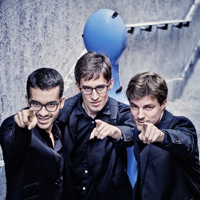 El ciclo Reencuentro de la Fundación Albéniz llega a su colofón con la actuación del Trío VibrArt - 2, Foto 2