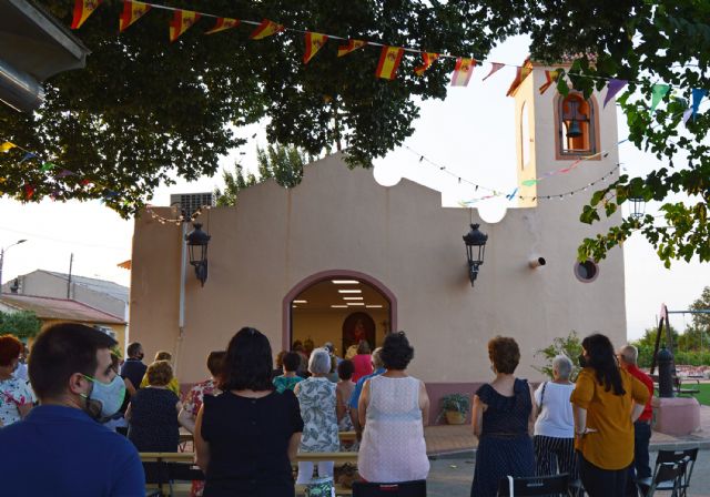 Los vecinos de La Loma despidieron con una misa las fiestas de San Joaquín - 5, Foto 5