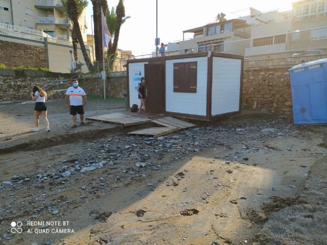 Las playas de Águilas comienzan a recuperar la normalidad tras las fuertes lluvias de ayer - 3, Foto 3