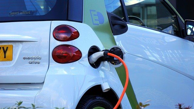 AAFF pide al Gobierno la no implantación de vehículos eléctricos por encarecer el precio de la energía - 1, Foto 1