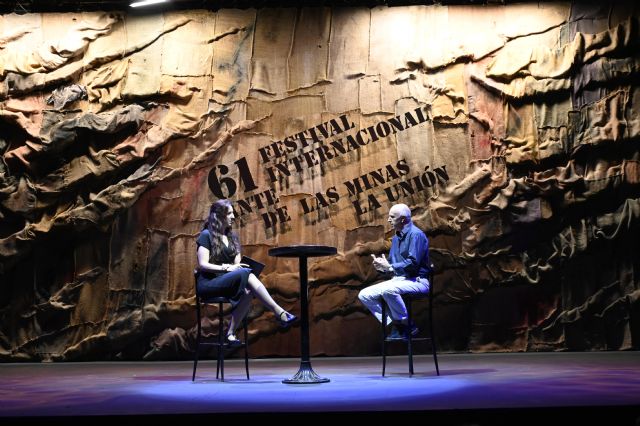 “Sacos con historia” para evocar la paleta de colores de la Sierra Minera a través de su nueva escenografía - 2, Foto 2