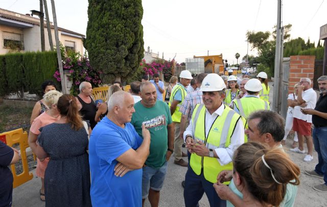El carril de la Acequia Aljada y la Vereda de Riquelme de Llano de Brujas amplían su red de alcantarillado con un novedoso sistema de saneamiento por vacío - 4, Foto 4