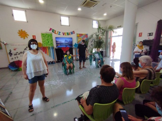 Celebran la clausura del curso 2021/2022 en el Centro de Día de Usuarios con Enfermedad Mental “Princesa Leticia”, Foto 4