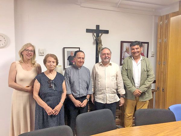 La Hermandad de la Vera-Cruz de Alcalá del Río colabora con la emergencia “Caritas con Ucrania” - 1, Foto 1