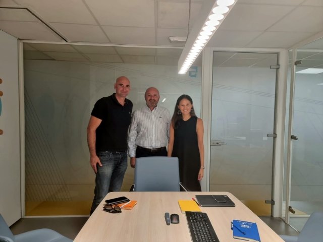 El concejal de Nuevas Tecnologas y la Fundacin Integra colaboran para impulsar la transformacin digital en el municipio, Foto 1