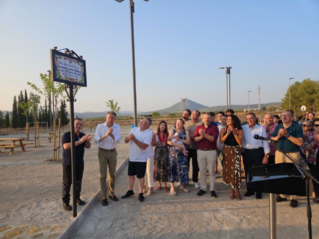 La pedanía lorquina de Coy estrena una nueva zona recreativa y un parking para autocaravanas que impulsarán el ocio, el turismo y la convivencia en la zona - 2, Foto 2