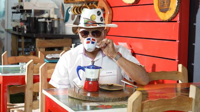 Joe Veras vuelve al corazón de la bachata con su nuevo sencillo Aunque Sea Un Café - 2, Foto 2