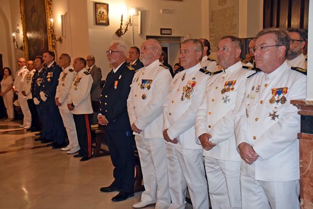 La Comandancia Naval de Sevilla celebra en la Capilla de los Marineros su tradicional Eucaristía en honor a la Virgen del Carmen - 3, Foto 3