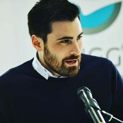 NNGG de la Región de Murcia insta al Ministerio de Sanidad a que convoque de forma inmediata las plazas y la fecha para el MIR del próximo año para evitar que los estudiantes se marchen al extranjero - 1, Foto 1