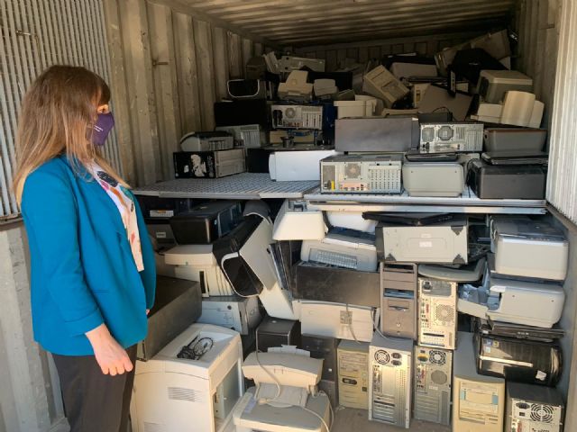 Los murcianos depositan más de 187.000 kilos de residuos especiales del hogar en los ecopuntos durante los primeros siete meses del año - 1, Foto 1