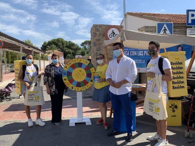 El alcalde José Miguel Luengo anima a seguir incrementando los niveles de reciclaje en el municipio - 1, Foto 1